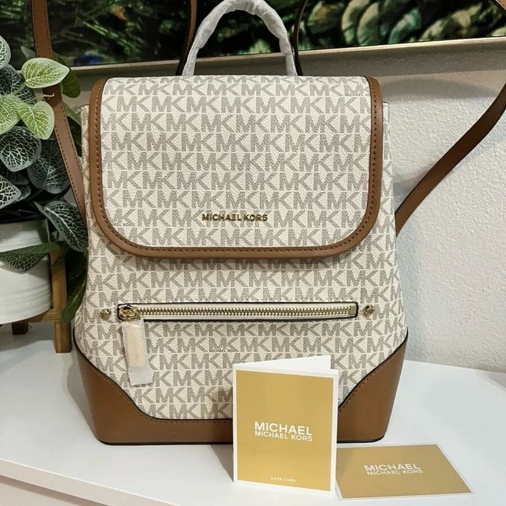 Michael Kors Vanilla/Acorn Harrison Medium Saffiano Leather Signature  Backpack - Picture 7 of 16